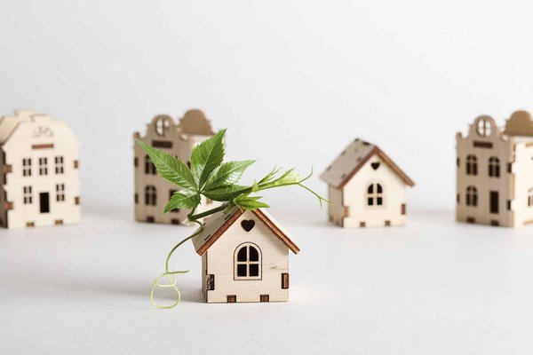 How to Retrofit a Modern HID Headlight System in a Classic Muscle Car?