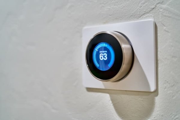 What Are the Best Practices for Incorporating Smart Locks in Rental Properties?